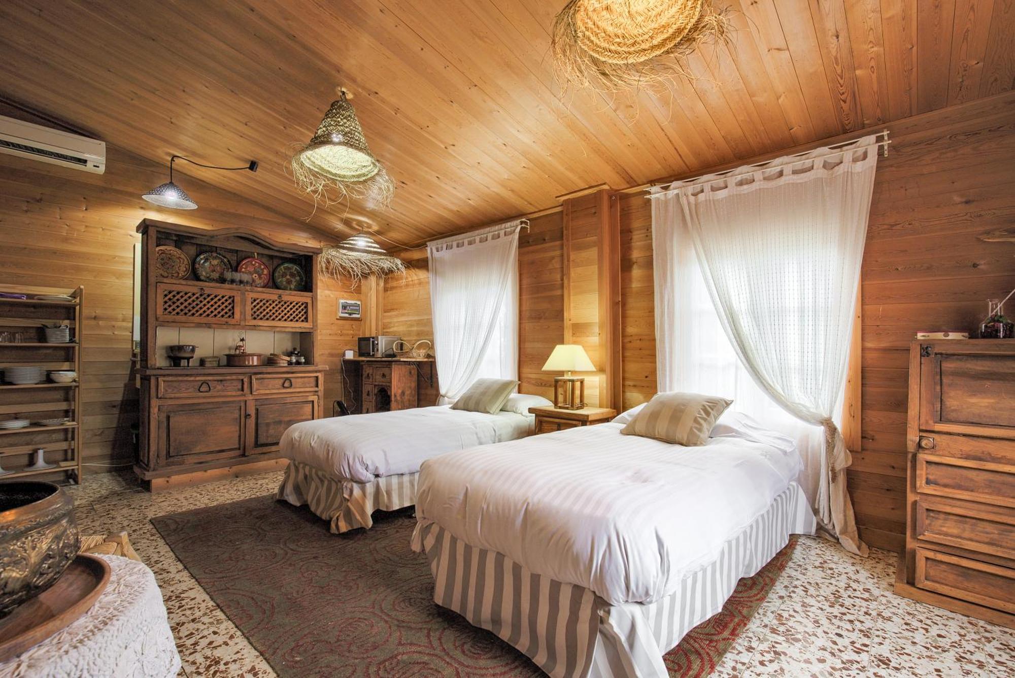 La Cabana Valdemorillo Exteriör bild