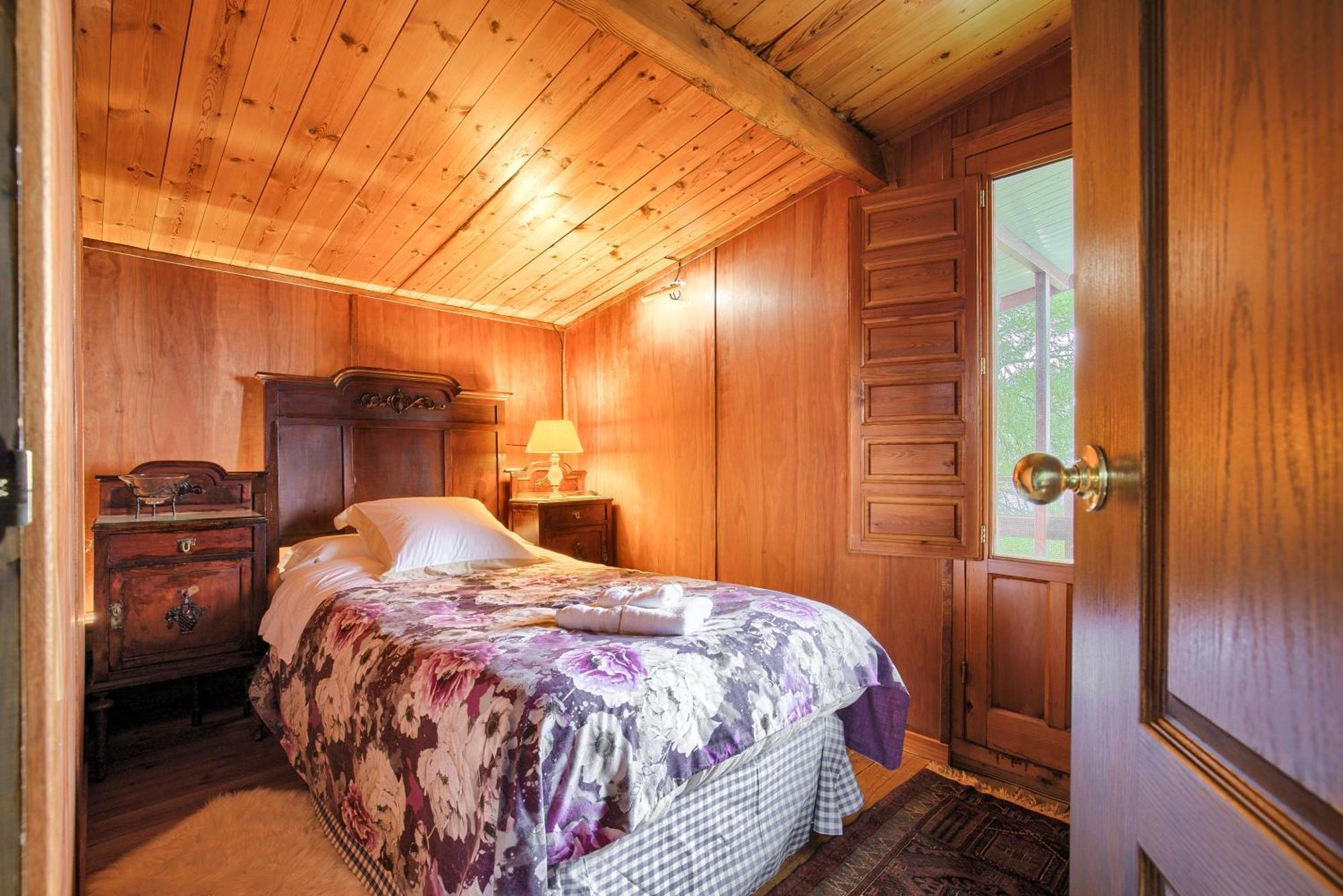 La Cabana Valdemorillo Exteriör bild