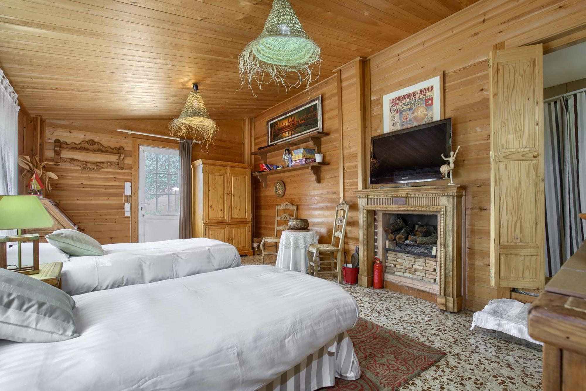 La Cabana Valdemorillo Exteriör bild